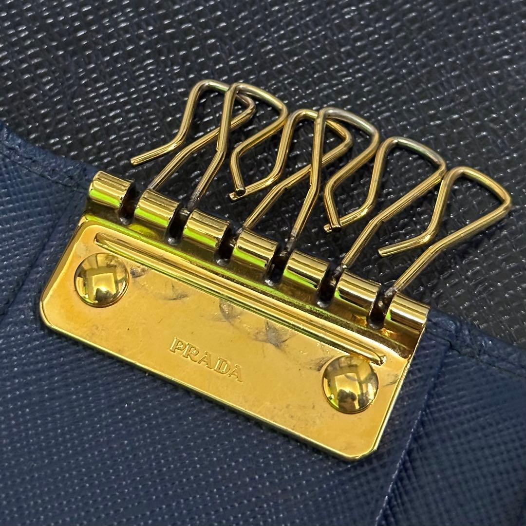 PRADA プラダ　キーケース　６連　ブルー　ゴールドロゴ　サフィアーノレザー