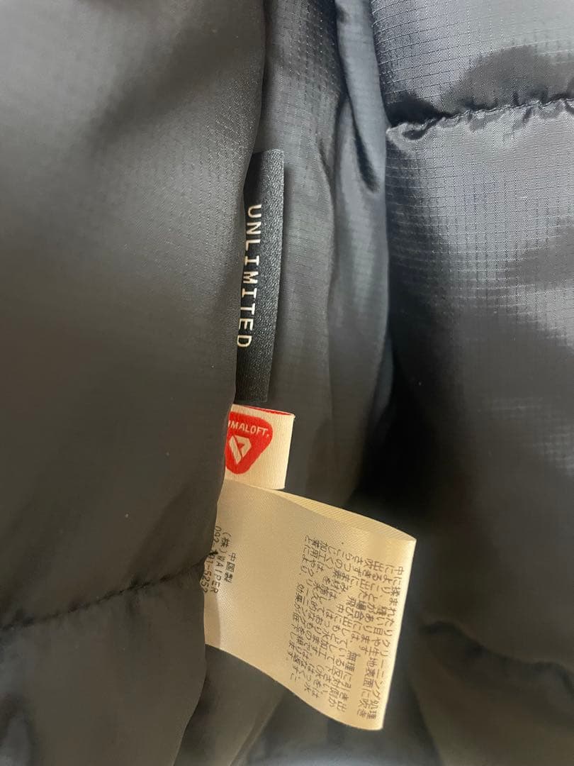 ジャケット・アウター WAIPER LIGHT PUFF PRIMALOFT VEST XL