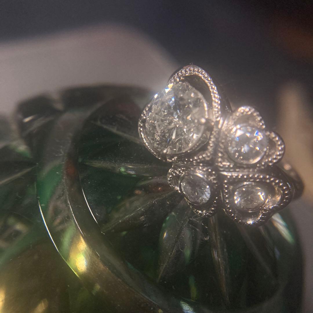 Victorian品大粒1.65ct、メレ0.51の アンティーク調リング