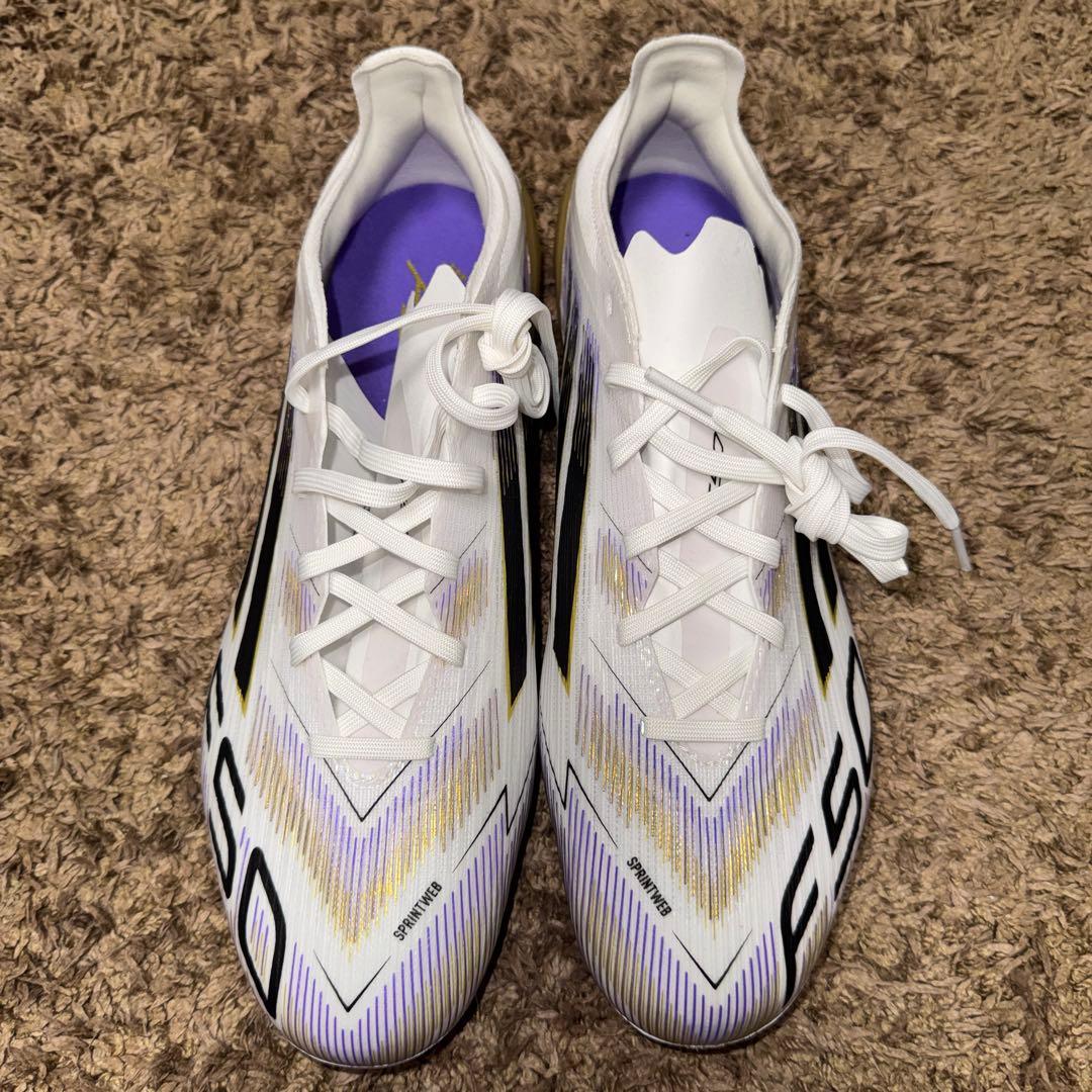 F50 PRO HG/AG adidas ホワイト/ブラック/パープル