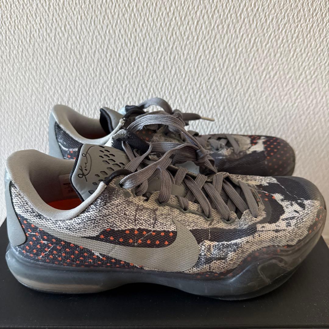シューズ(男性用) Nike Kobe 10 \"Pain\"
