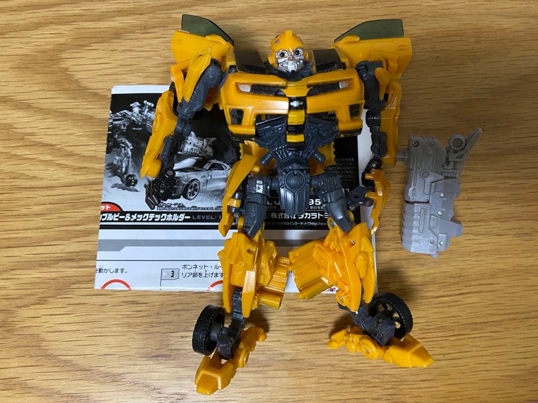 トランスフォーマー　メックテック　4種セット　アイアンハイド　バンブルビー　他