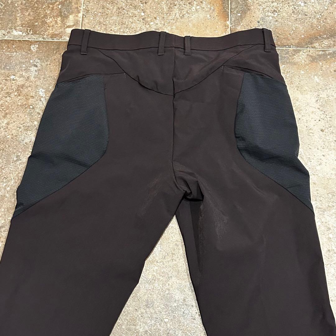 DESCENTE ナイロンストレッチ ロングパンツ　ゴルフ　メンズ