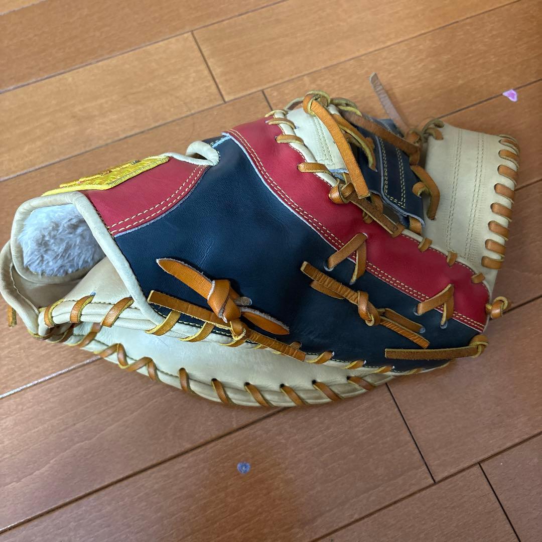 N*2様 ドナイヤ　ファーストミットオーダー　型崩れボール付き