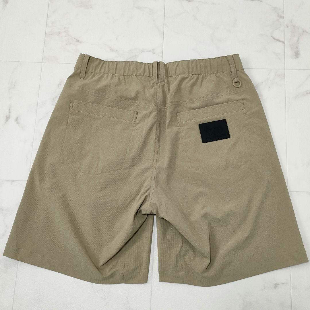 パーリーゲイツ　ストレッチ　リップショートパンツ　近年モデル　ベージュ　サイズ5