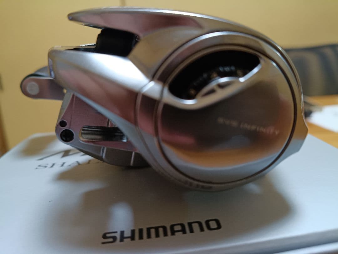 リール SHIMANO 22 nium SHALLOW EDITION