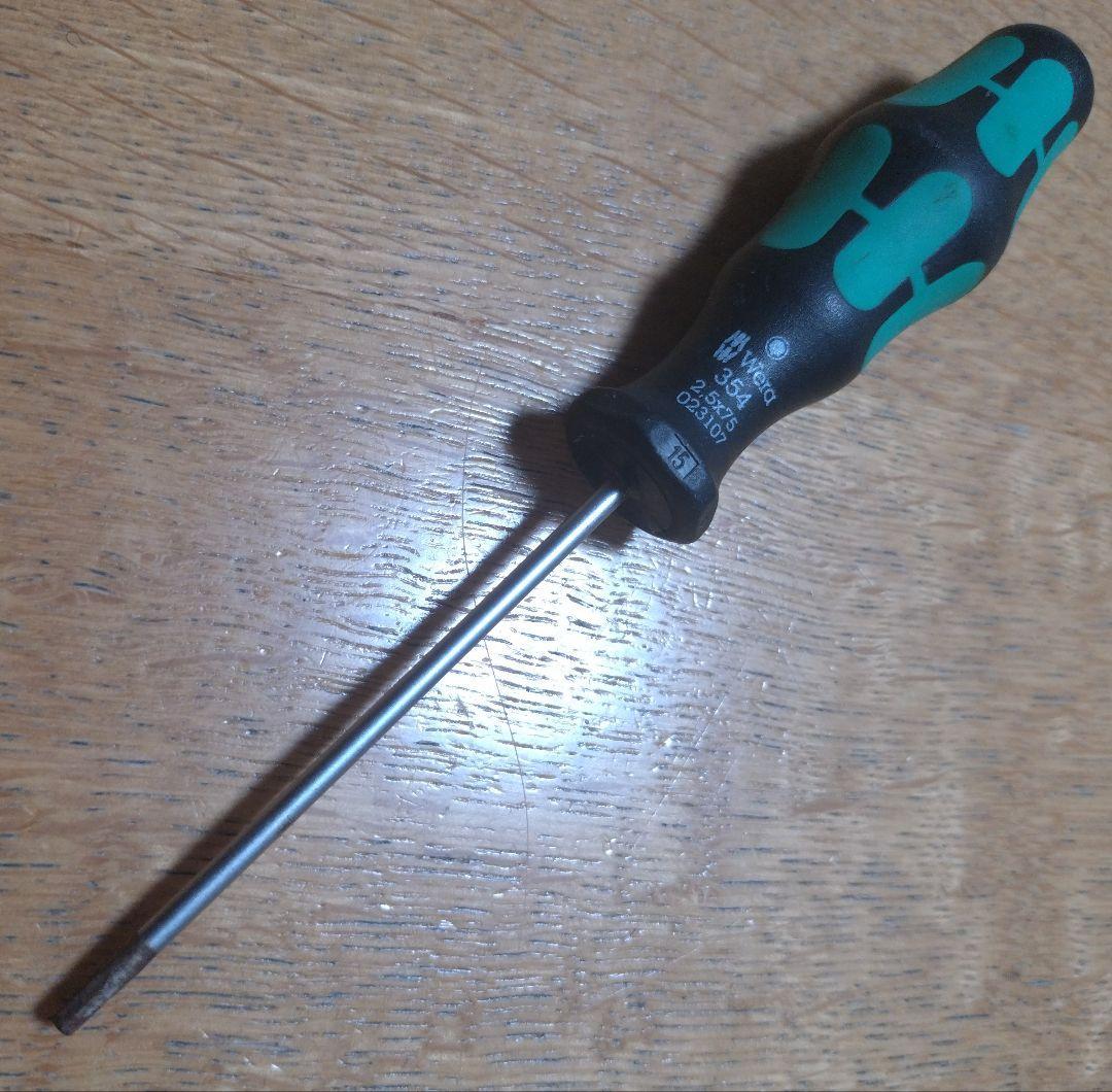 お買得 ダイワ ソルティガ 15H カーボンハンドル 替えスプール2個 付き