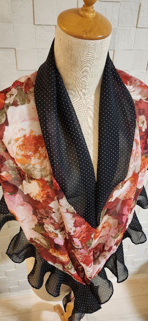 ハンドメイド フラメンコ衣装 新品 シージョ・エプロン 赤系 花柄 黒×白水玉