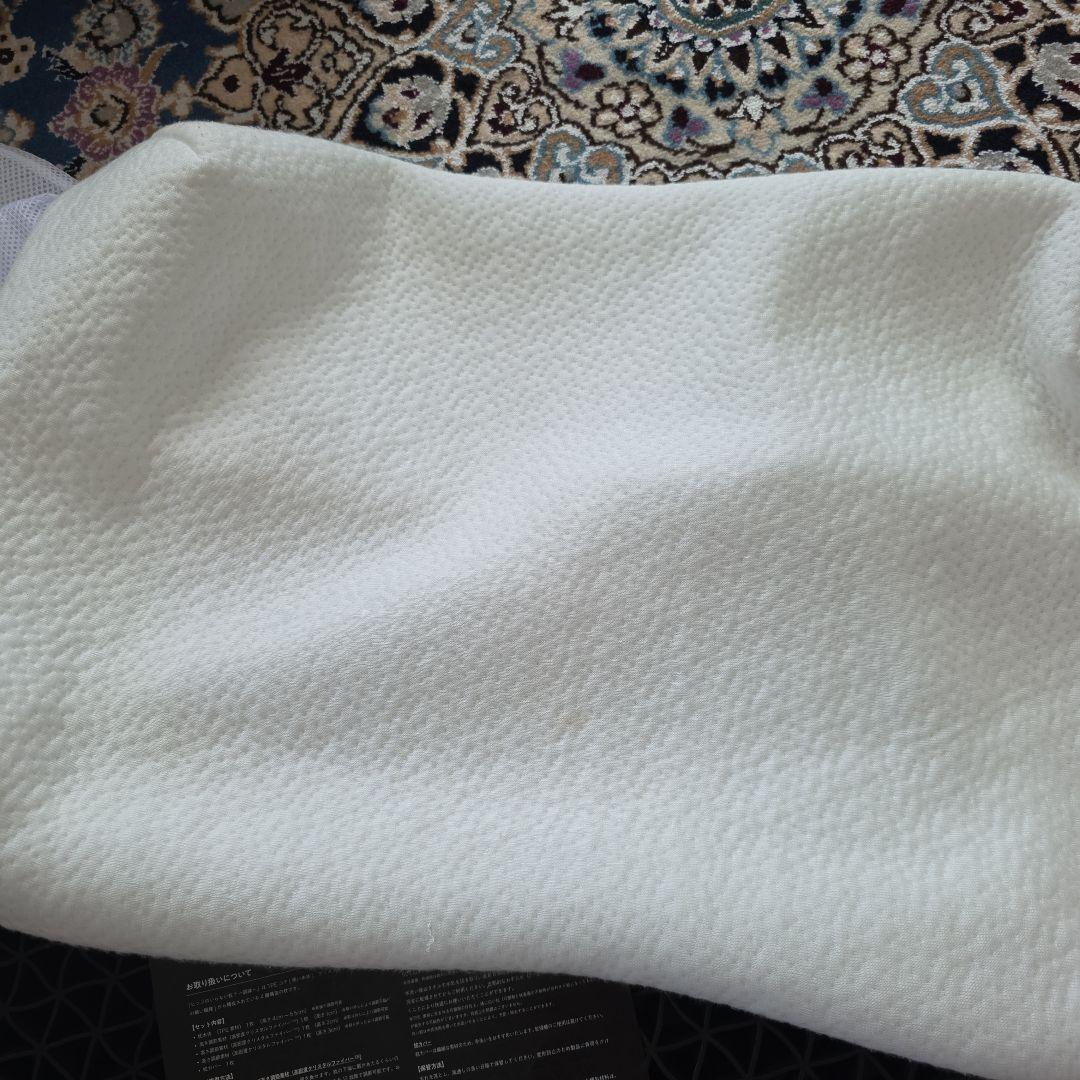 ヒツジのいらない枕　調律　カバー付き