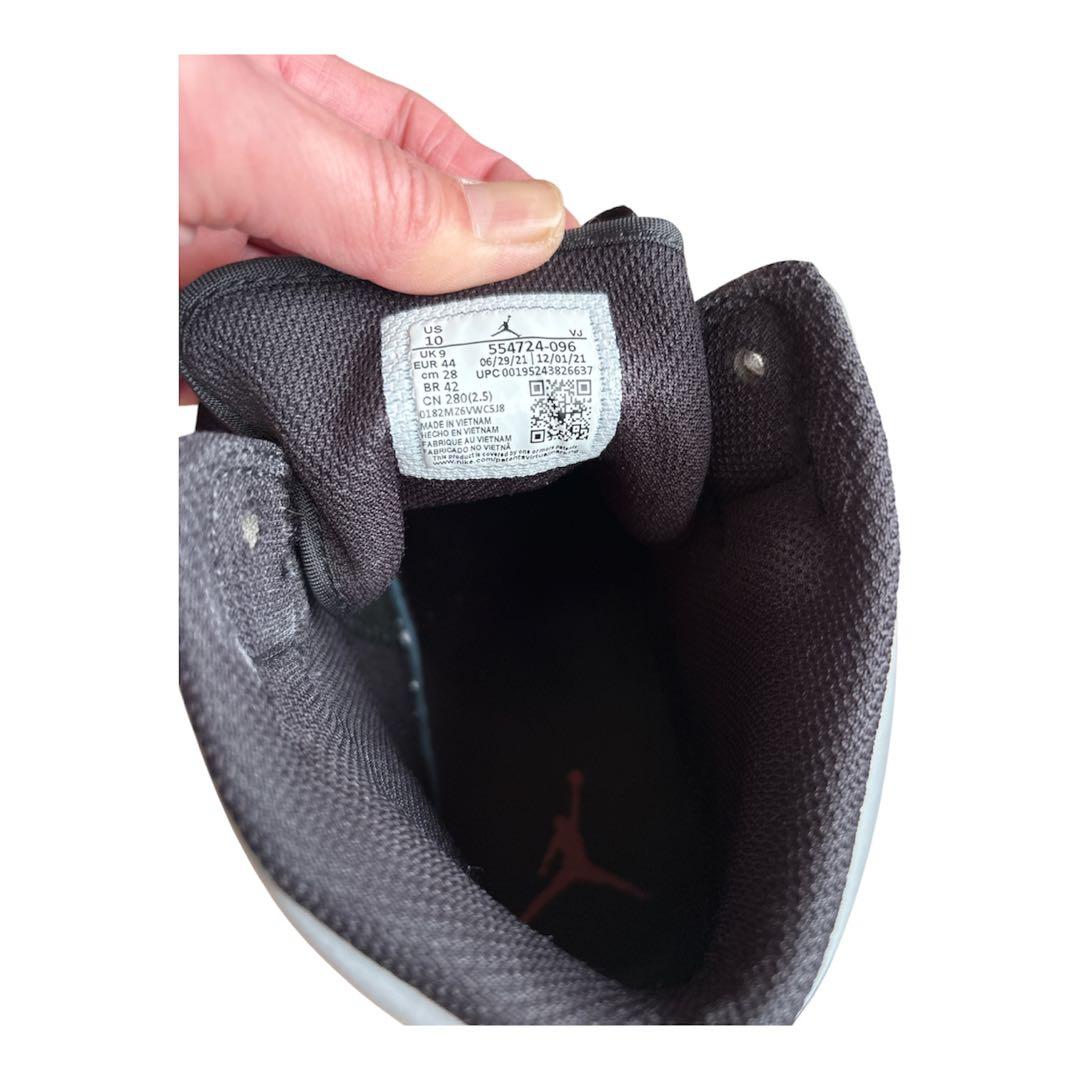 NIKE ナイキ　AIR JORDAN JORDAN1 MID 28cm