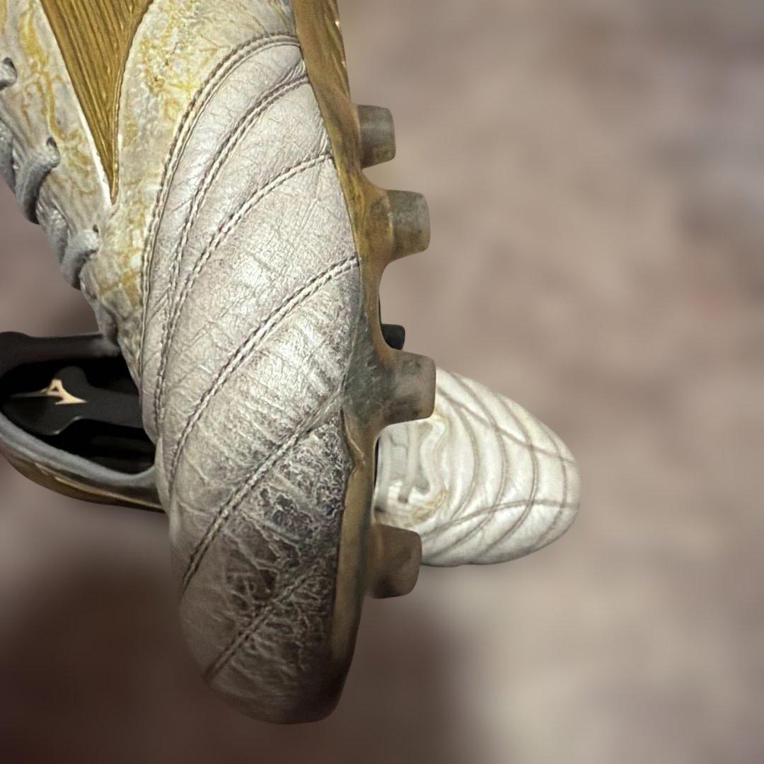 MIZUNO モレリアネオ3β sr4JAPANセルヒオ・ラモス 限定モデル