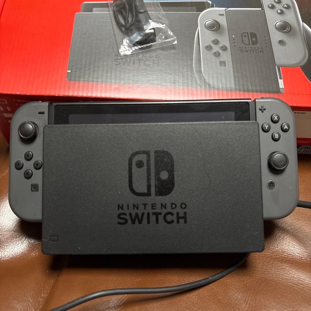 【美品】Nintendo Switch ニンテンドースイッチ 本体 グレー