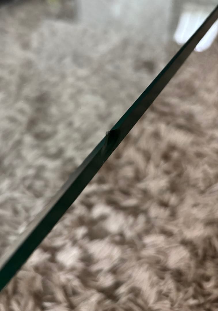【キズあり・BoConcept】シンプルな強化ガラス製・Adriaローテーブル