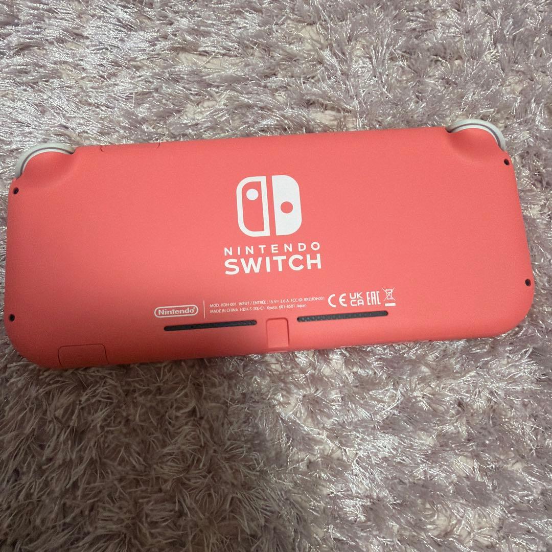 美品Nintendo Switch Lite コーラル ピンク