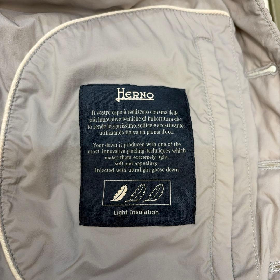 Herno グレー ダウンベスト