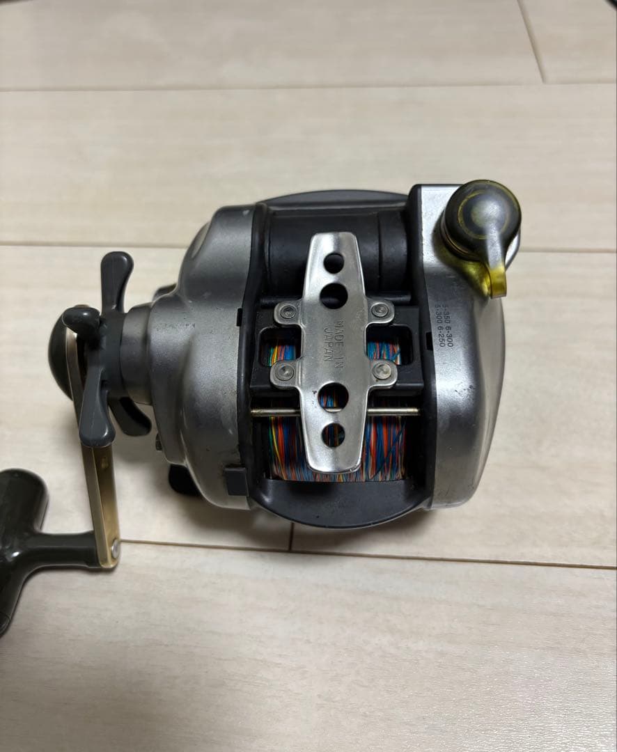 【最終値下げ】ダイワ ハイパータナコン 500e DAIWA