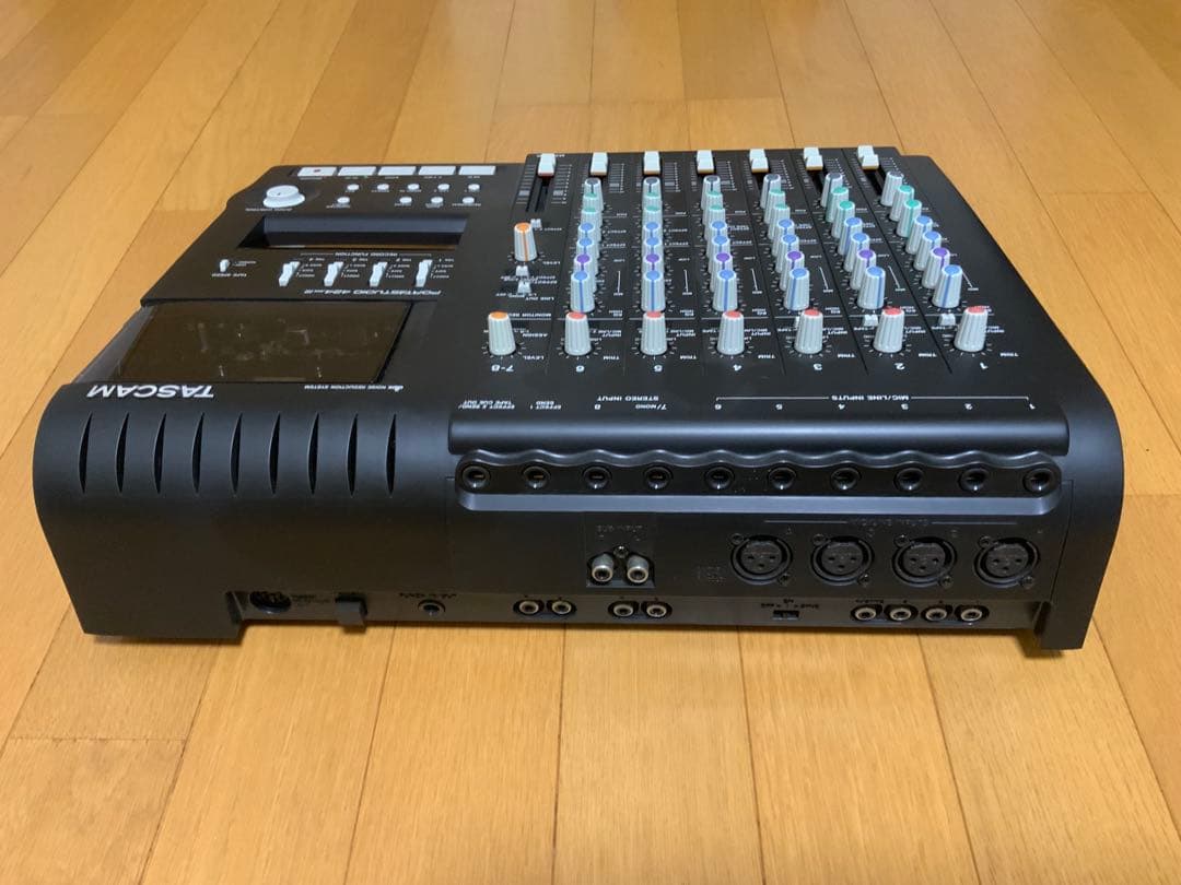 TASCAM ポータブルスタジオ 424MKIII