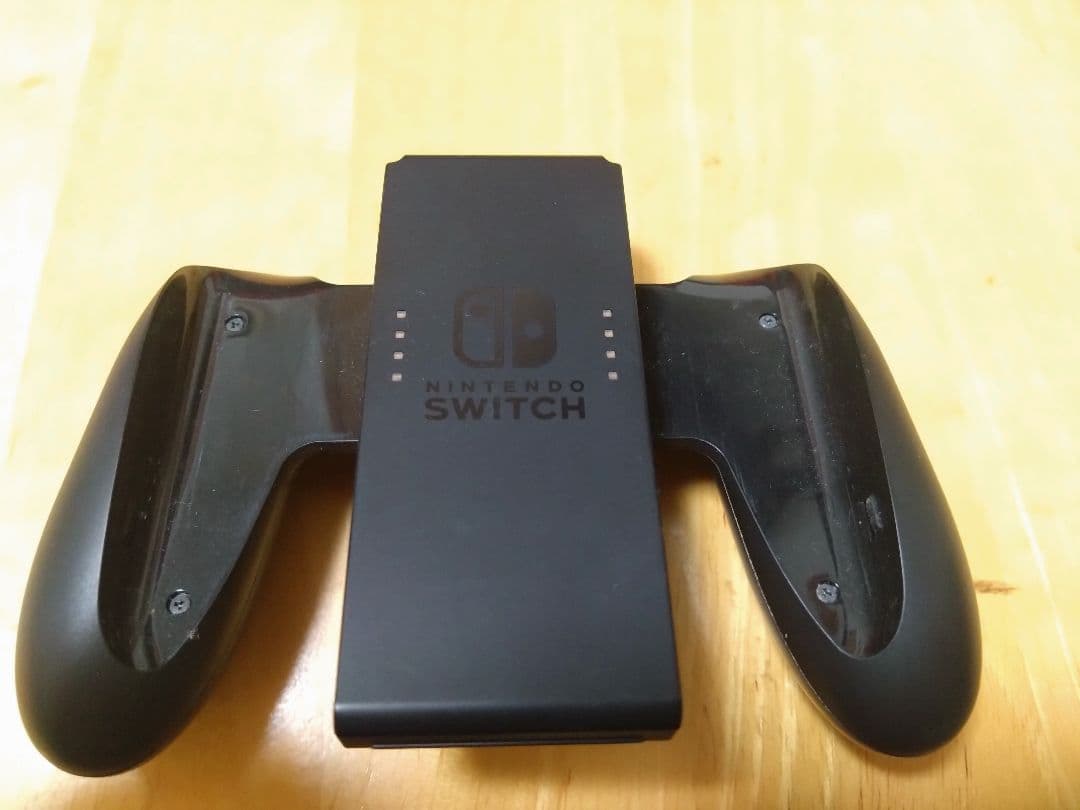 ニンテンドーSwitch本体(箱付)＋付属品完備＆スイッチソフト2本セット