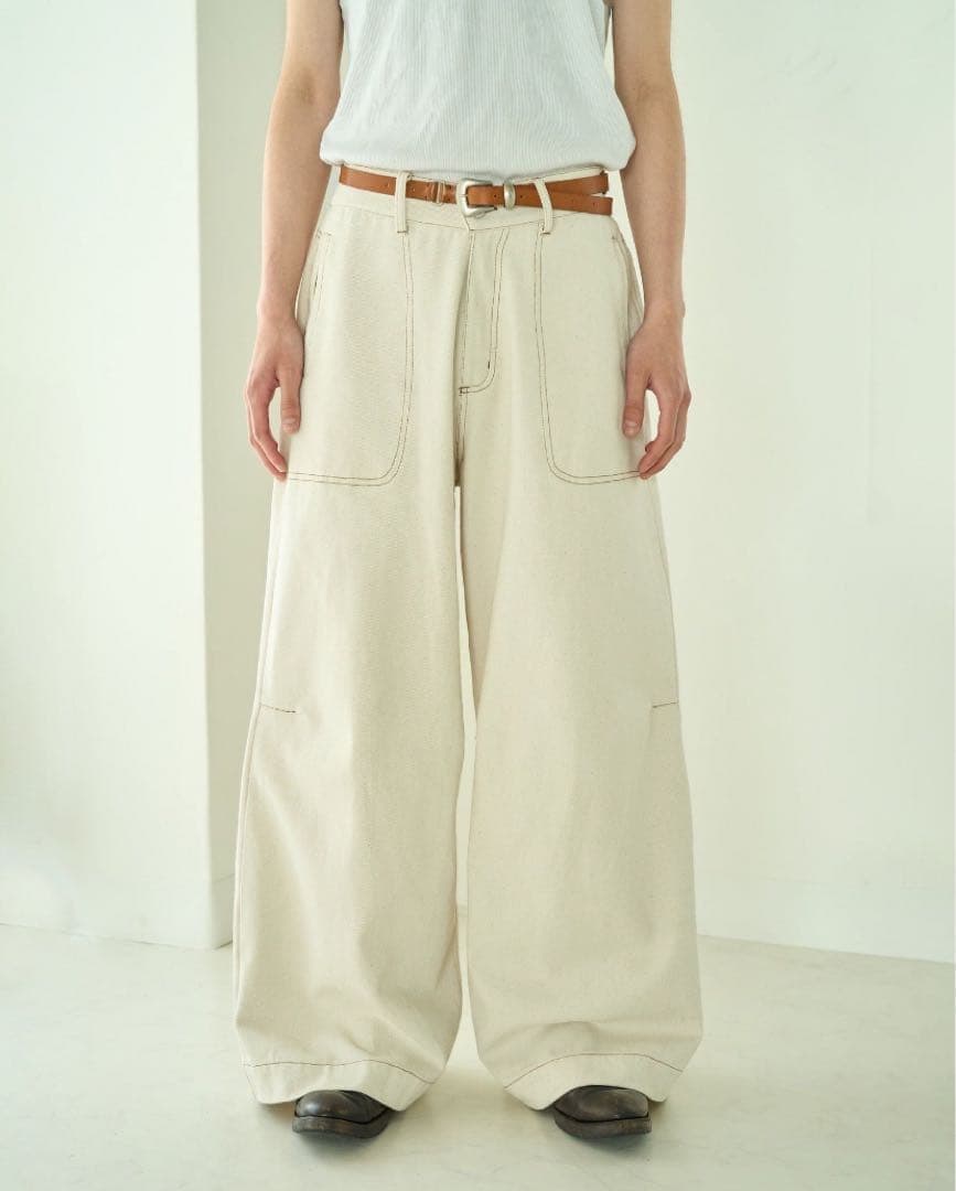 Camphor wood ニータックワイドバギーネップジーンズ