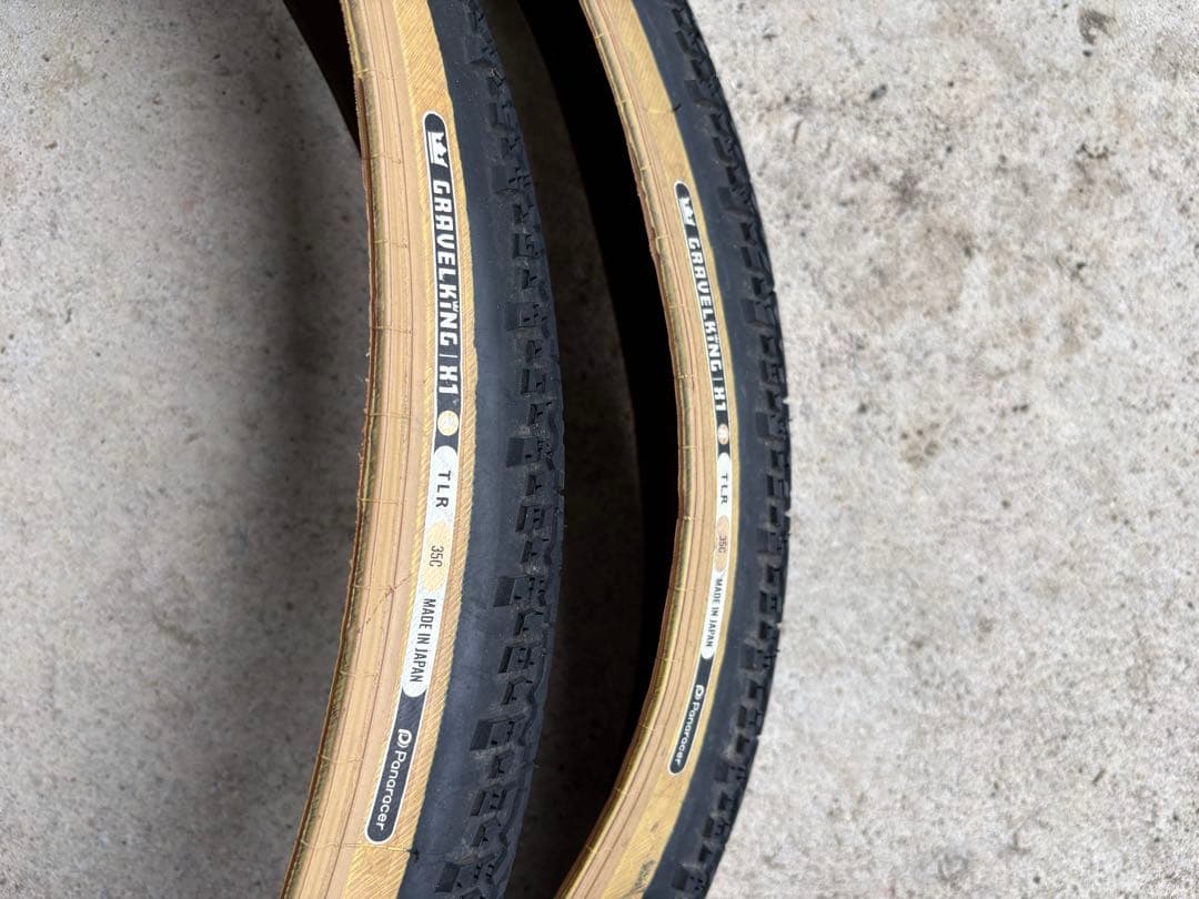 Panaracer GravelKing X1 700×35C TLR 2本