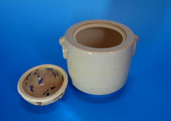 萩焼　金子信彦　城山窯 透かし彫り　香炉　共箱 茶道具　香道具 2057