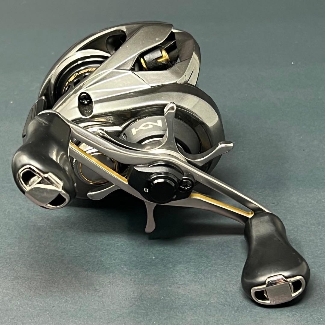 シマノ16アルデバランBFS XG 右ハンドル ベイトリール ベイトフィネス