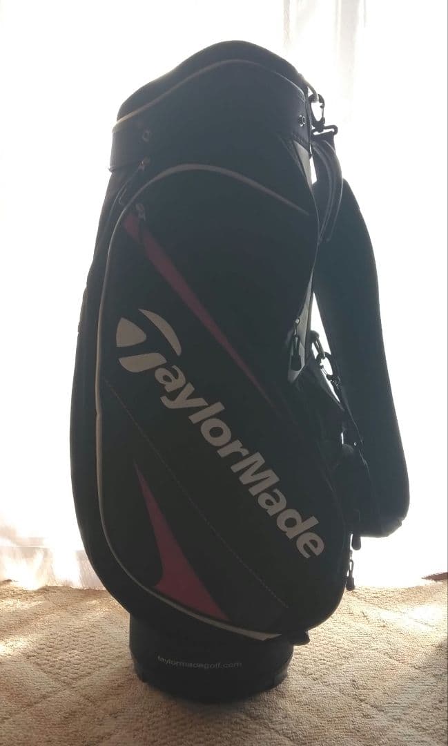 TaylorMade　ゴルフバッグ　キャディバッグ