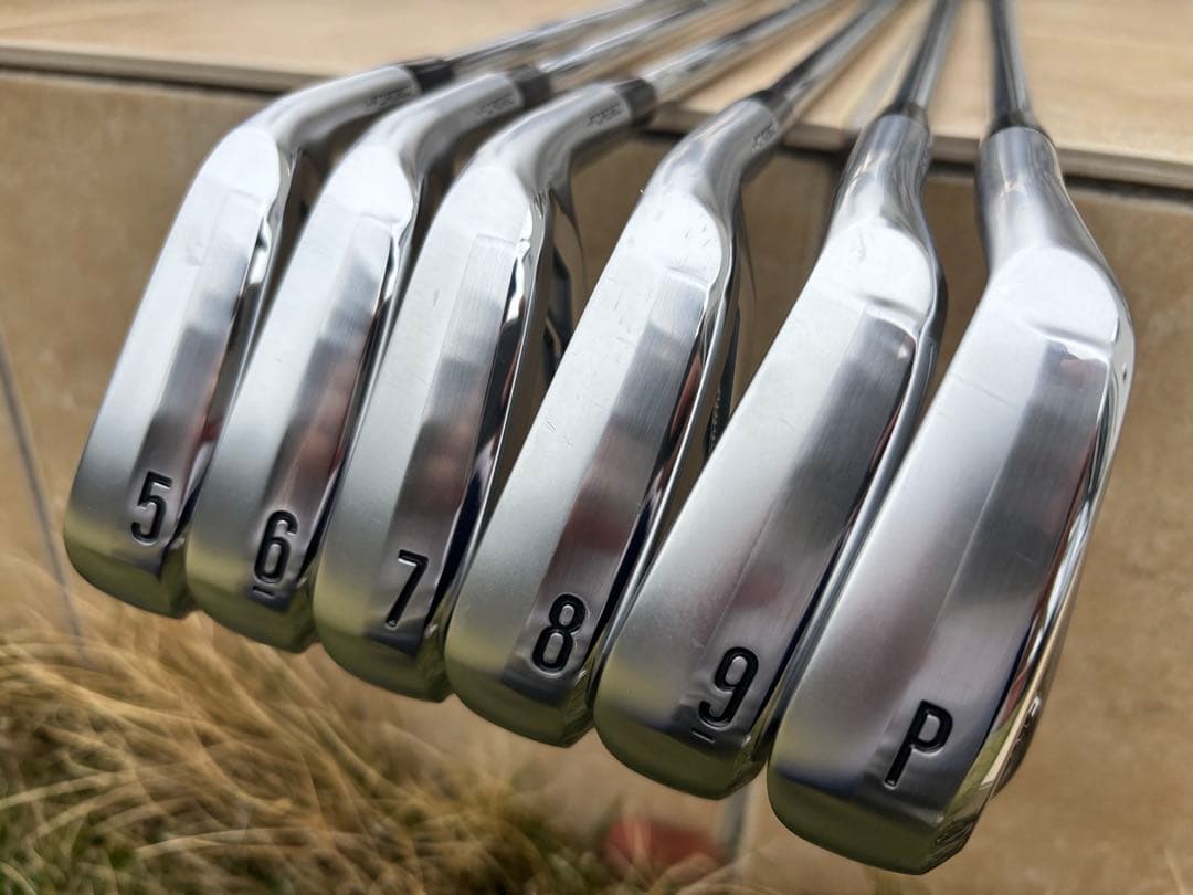 Srixon スリクソン ZXi5 950gh NEO S 新品同様