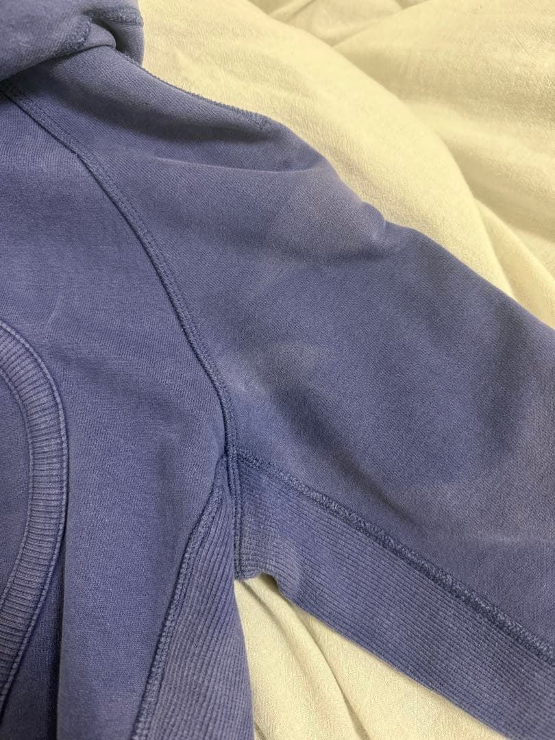 lululemon athletica パーカー 6サイズ（S）