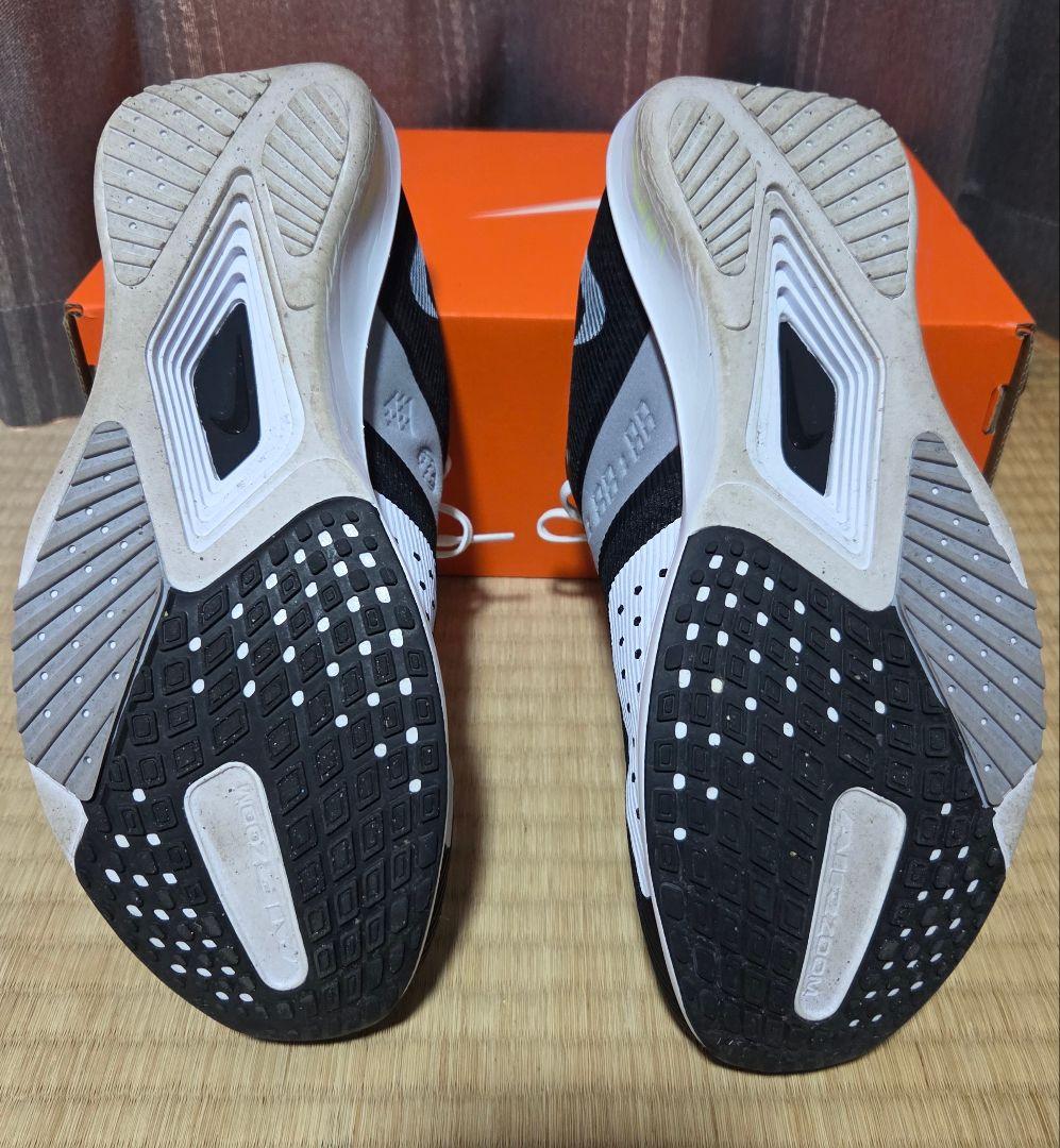 Nike AlR ZOOM RlVAL FLY 4 ブラック/ホワイト