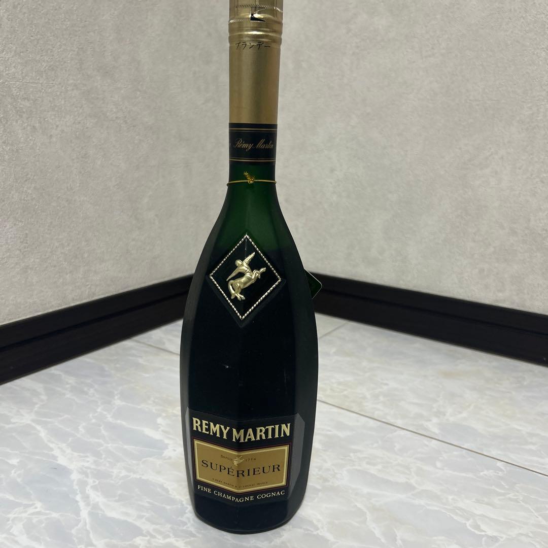 【新品未開栓】REMY MARTIN スーペリュール ブランデー 700ml