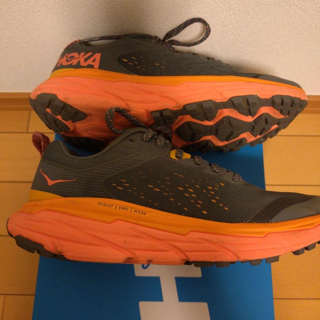 【美品】HOKAホカオネオネ CHALLENGER ATR6