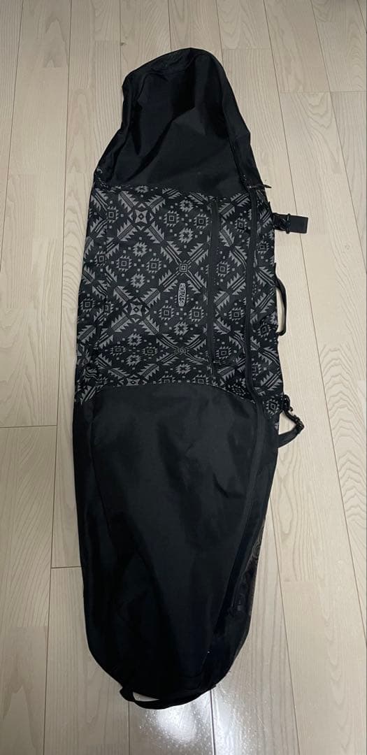 Salomon スノーボード
