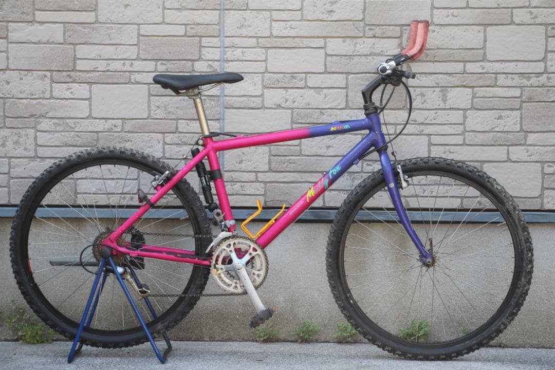 引き取り限定♪人気のマディフォックス♪アラヤ♪ビンテージMTB♪MuddyFox