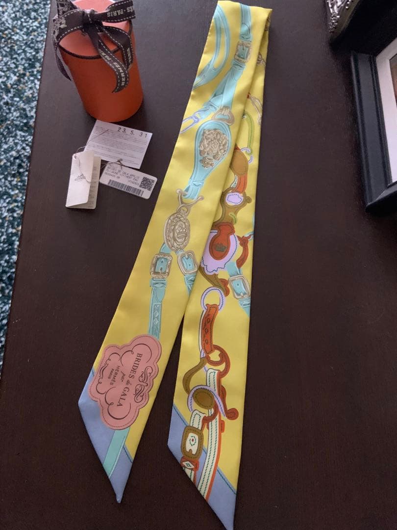 超美品 エルメス HERMES 23SS ツイリー BRIDES DE GALA