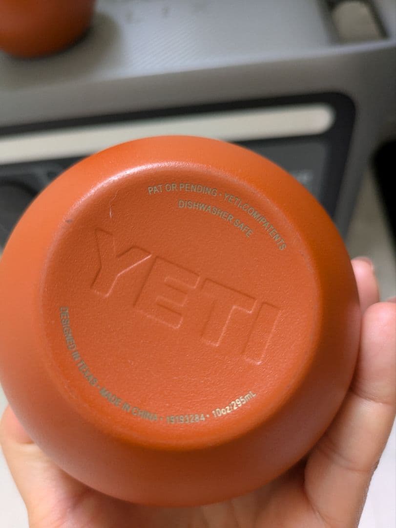 YETI オレンジ タンブラー