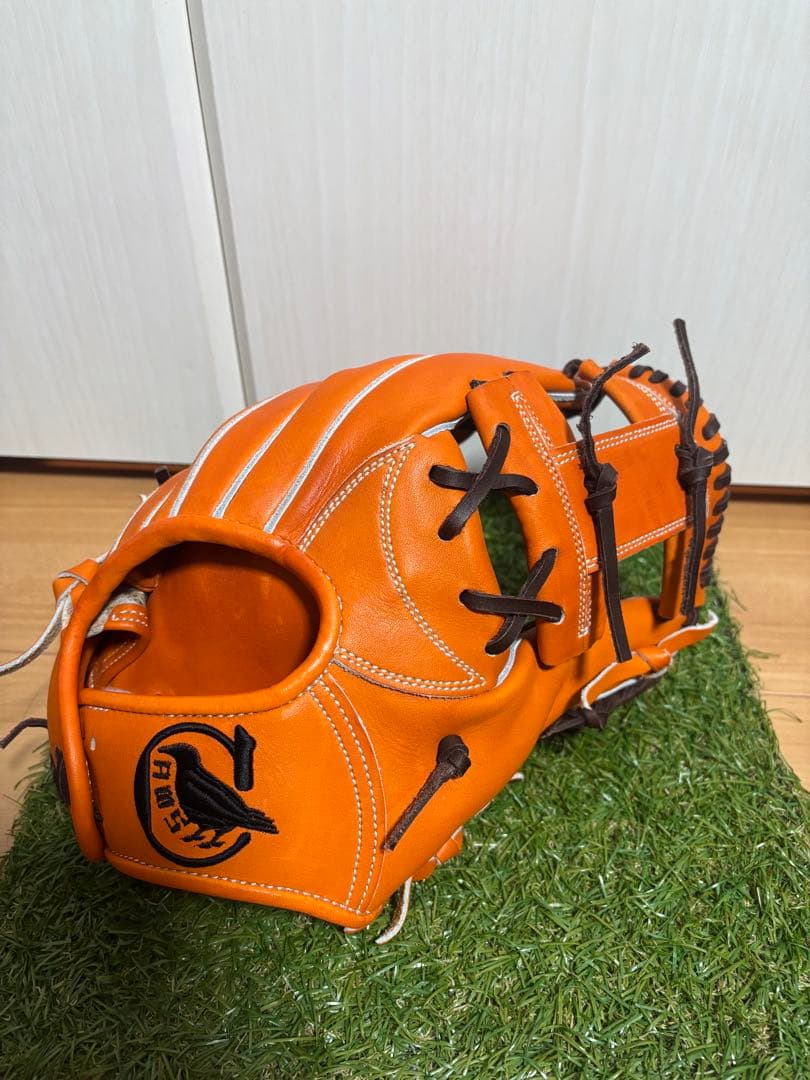 硬式用　日本製　ジュテルレザー　CAWS カウズ　内野手　リアルフォーム型付け