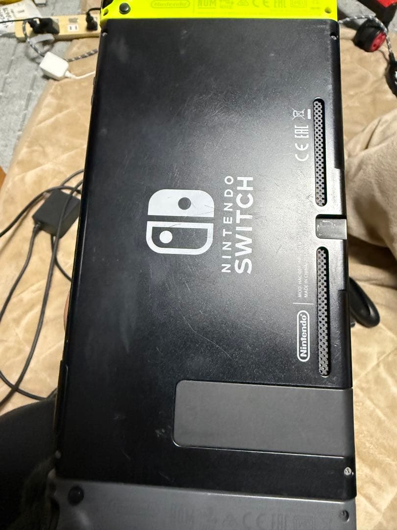 五*雨様 Nintendo Switch 本体 ドック・コントローラー付き