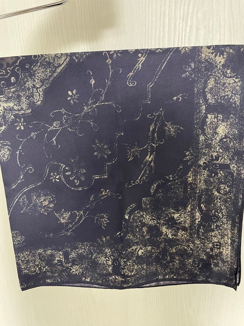 小物 ANCELLM 26ss HAND-DRAWN SILK SCA
