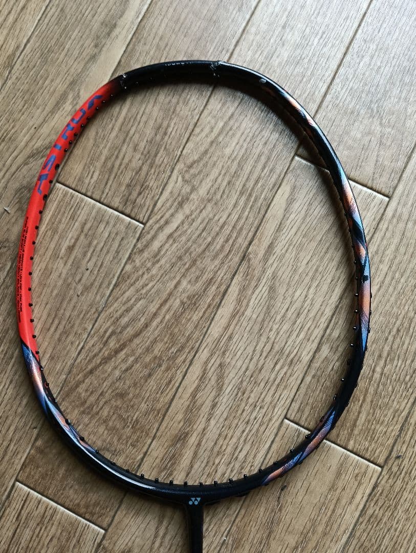 バドミントンラケット　ジャンク品3本