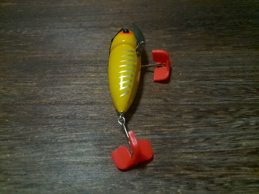 ハネダクラフト　セミヌード