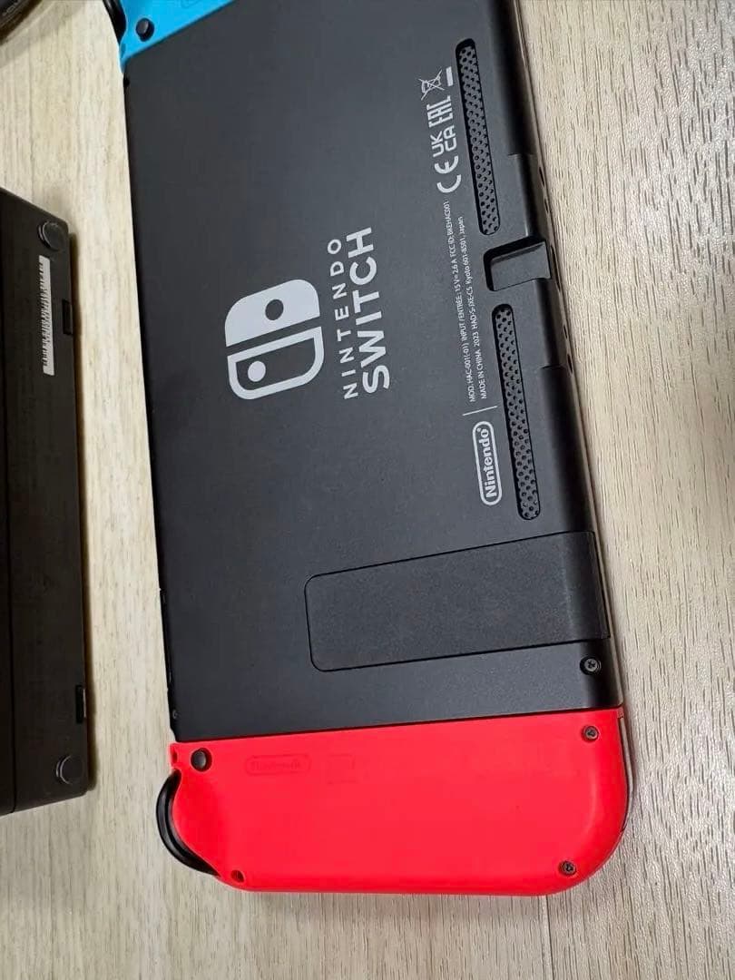 Nintendo Switch （強化版）　HAC-001(-01) 2023