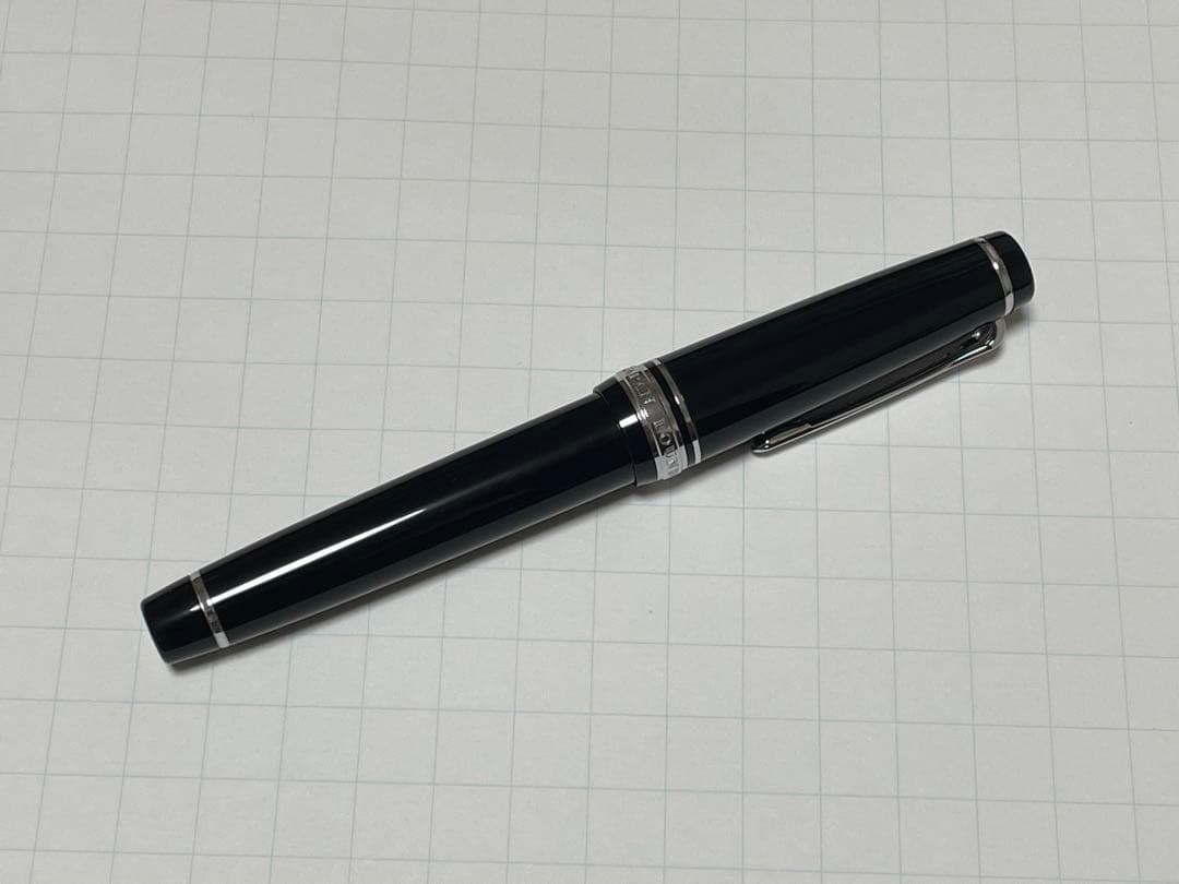 セーラー プロフェッショナルギア F 細字 21k 黒 銀