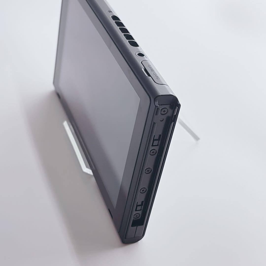✨極美品✨ Nintendo Switch 本体のみ 2018 年製