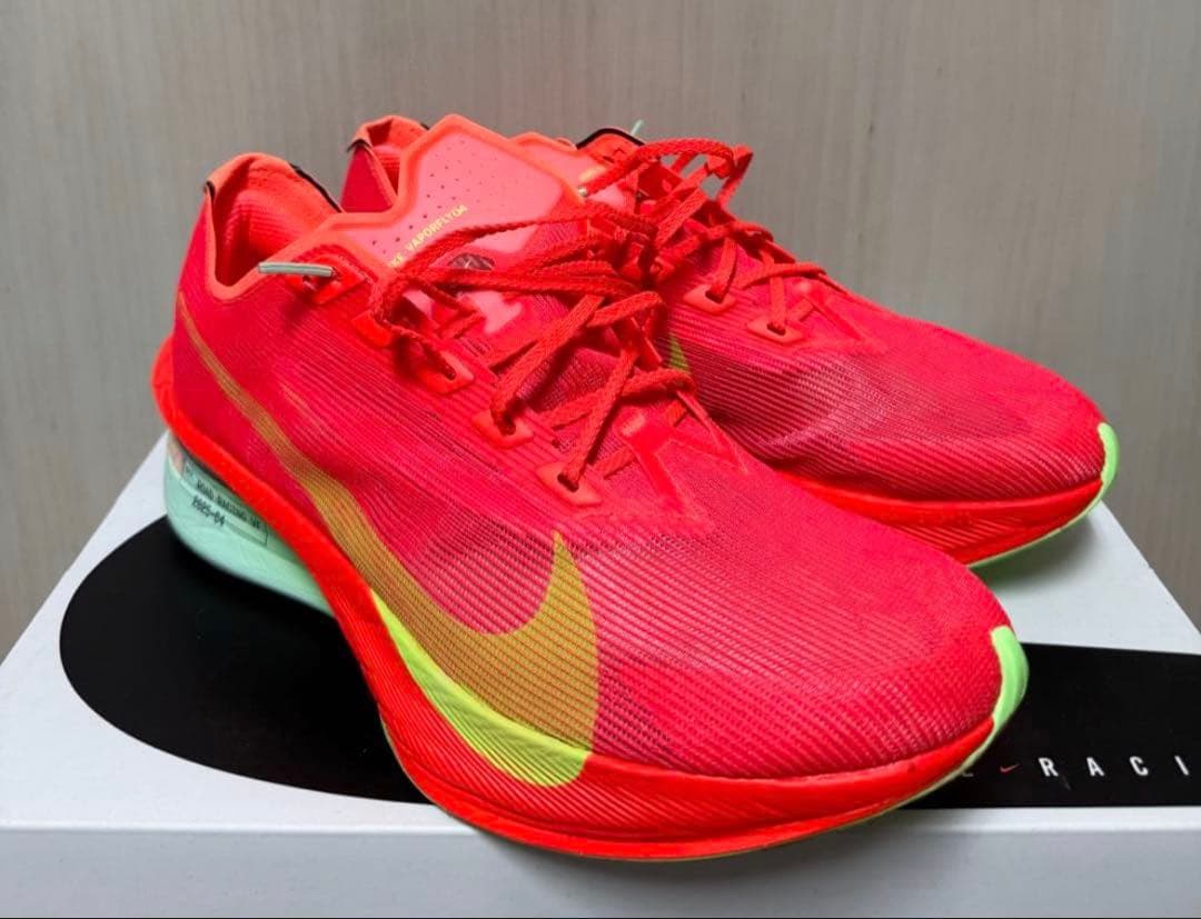 NIKE ヴェイパーフライ4