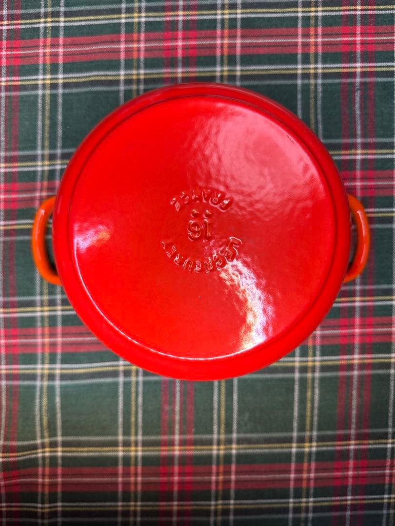 ル・クルーゼ(Le Creuset) 16 オレンジ 新品未使用　箱無し