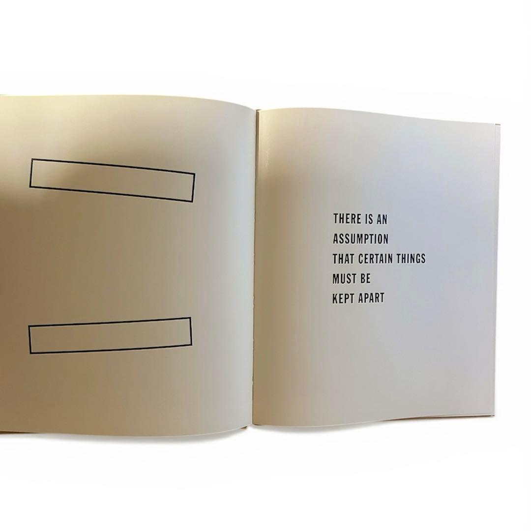 ローレンスウェイナー Lawrence Weiner 本