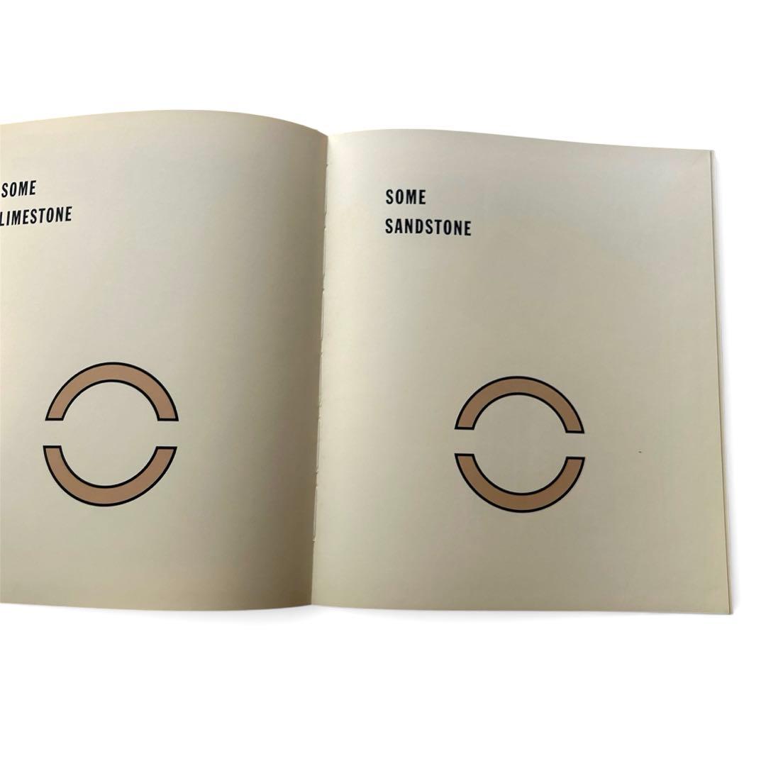 ローレンスウェイナー Lawrence Weiner 本