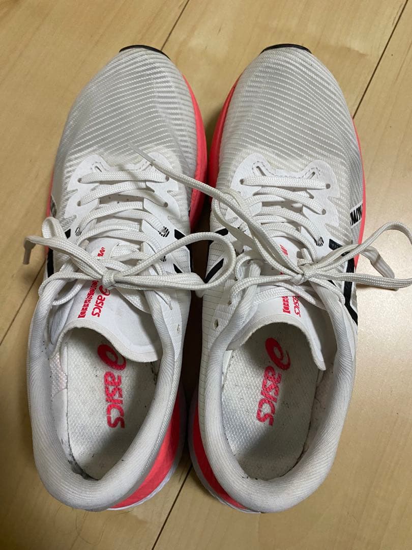 美品 走行距離少なめ asics 25.0cmマジックスピード3
