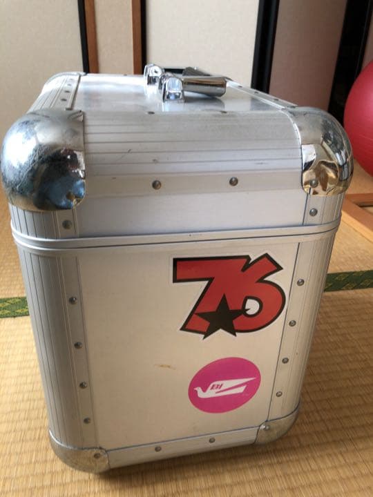 レコードボックス